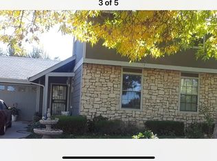 918 S Rifle Ct, Aurora, CO 80017