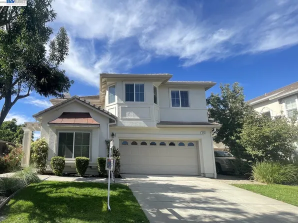 1250 Picadilly Ln, Brentwood, CA 94513