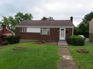 1131 Cascade Dr, Homestead, PA