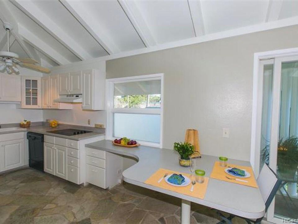 2nd image of 606 Kaimalino Pl