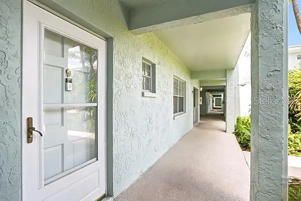 2 bed, 2.0 bath, 1200 sqft, $1,800 — Photo 4