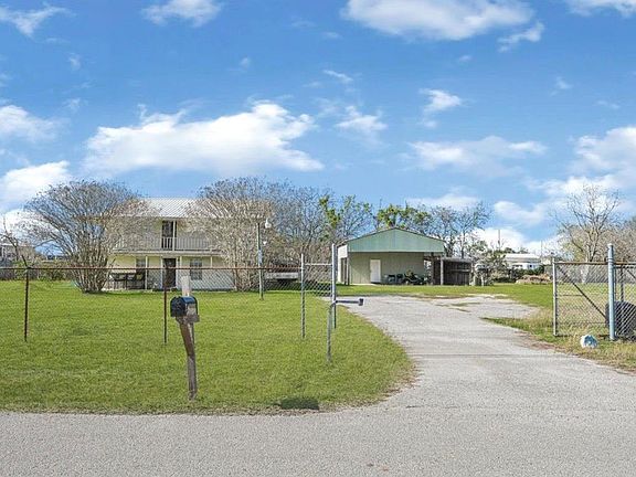 2nd image of 610 12th St