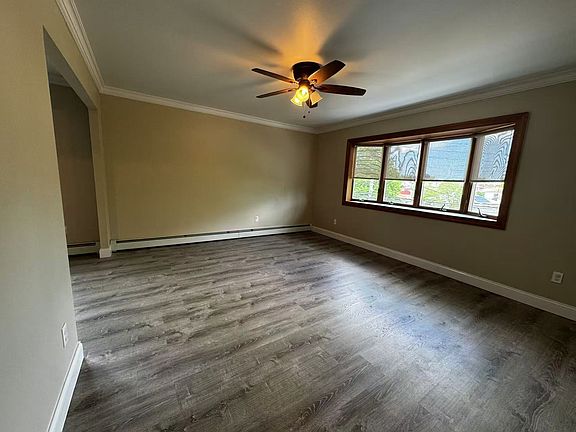 4th image of 1385 Siegfried Pl Floor 2