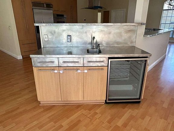 5th image of 16730 Griffin Rd