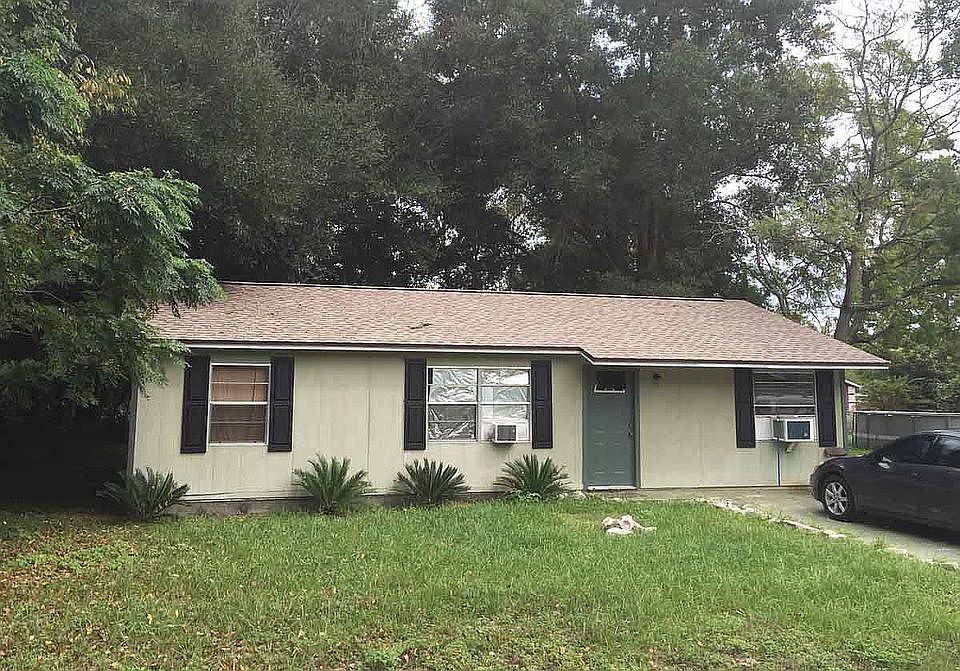 1st image of 327 NW 56th Ave