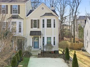 2531 Thorngate Dr, Acworth, GA 30101