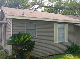 5040 Wilmington St, Houston, TX 77033