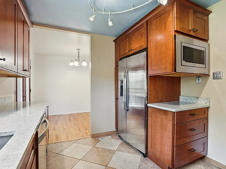 716 S Jersey St — Photo 17