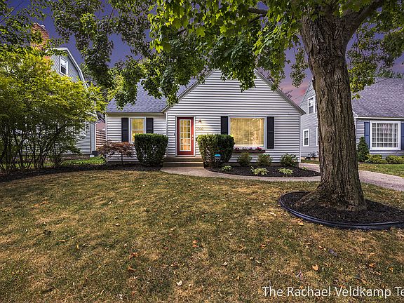 2nd image of 2300 College Ave SE