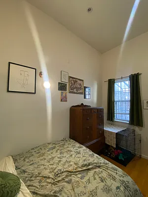 Rented by Apartmint Realty Group | media 7