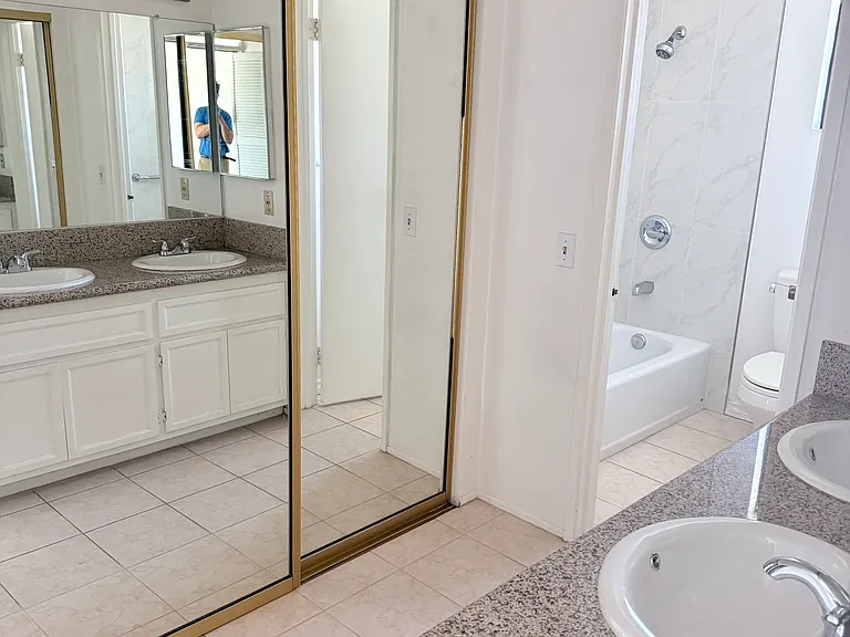 511 N McPherrin Ave #A — Photo 11