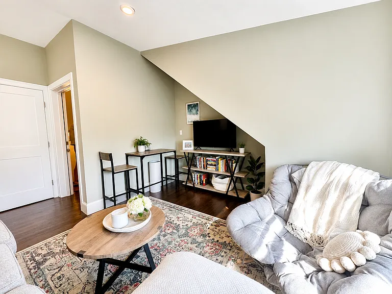 154 Gold St #3 — Photo 25