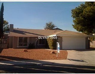 1st image of 704 Shooting Star St