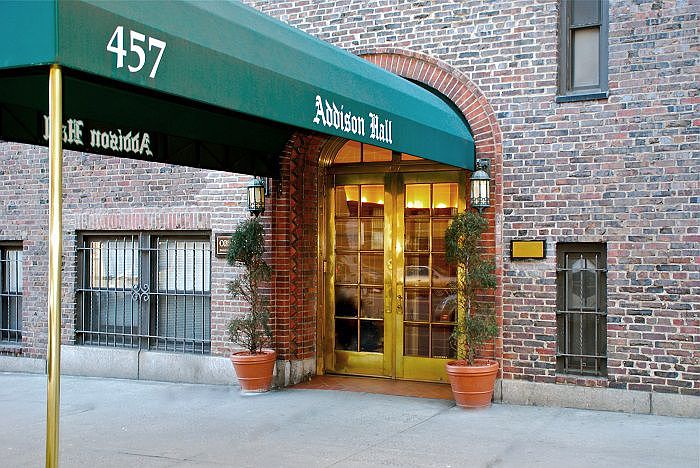 1st image of 457 W 57th St #1105