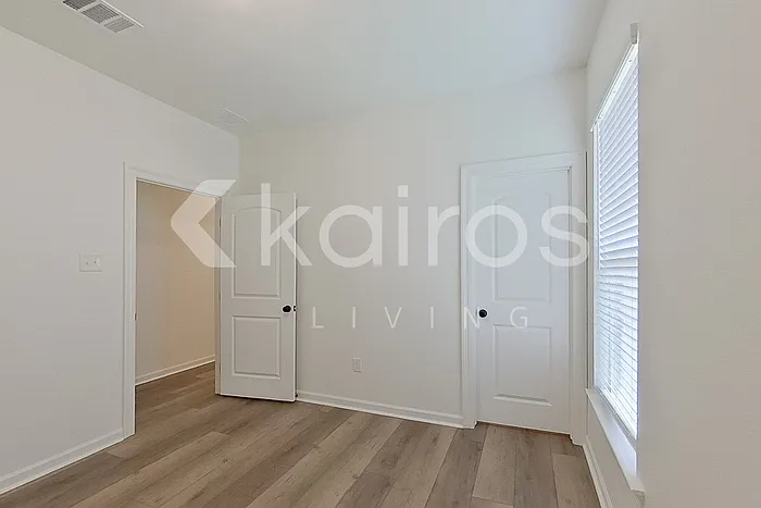 200 Acoustic Ln — Photo 13