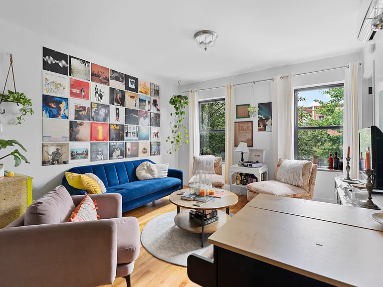 81 Clermont Ave #2 — Photo 4