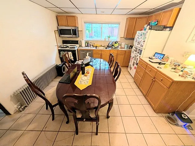 1 bed, 700 sqft, $2,200 — Photo 1