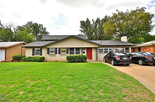 1st image of 3917 Laurel Dr