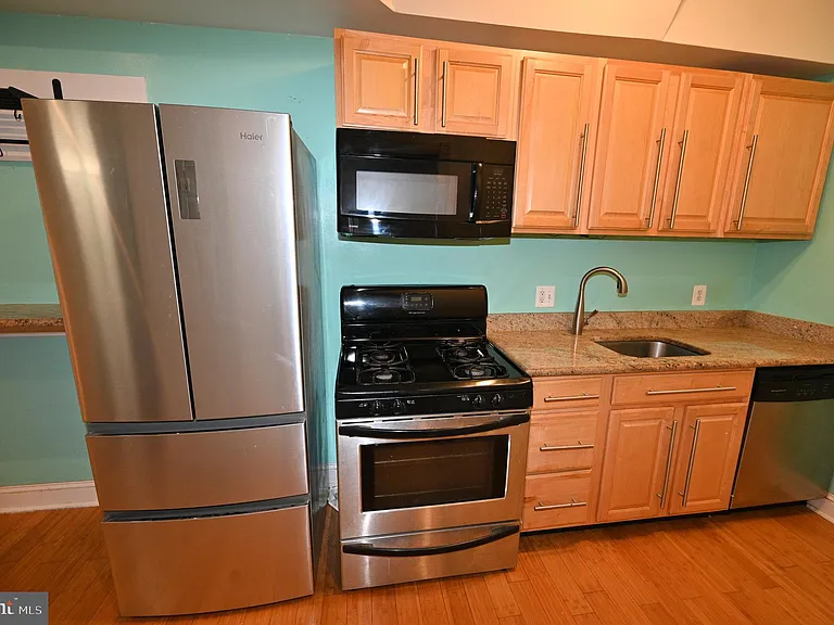 550 Hobart Pl NW #2 — Photo 7