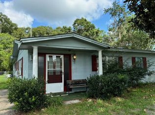 1402 Longleaf Dr, Live Oak, FL 32064