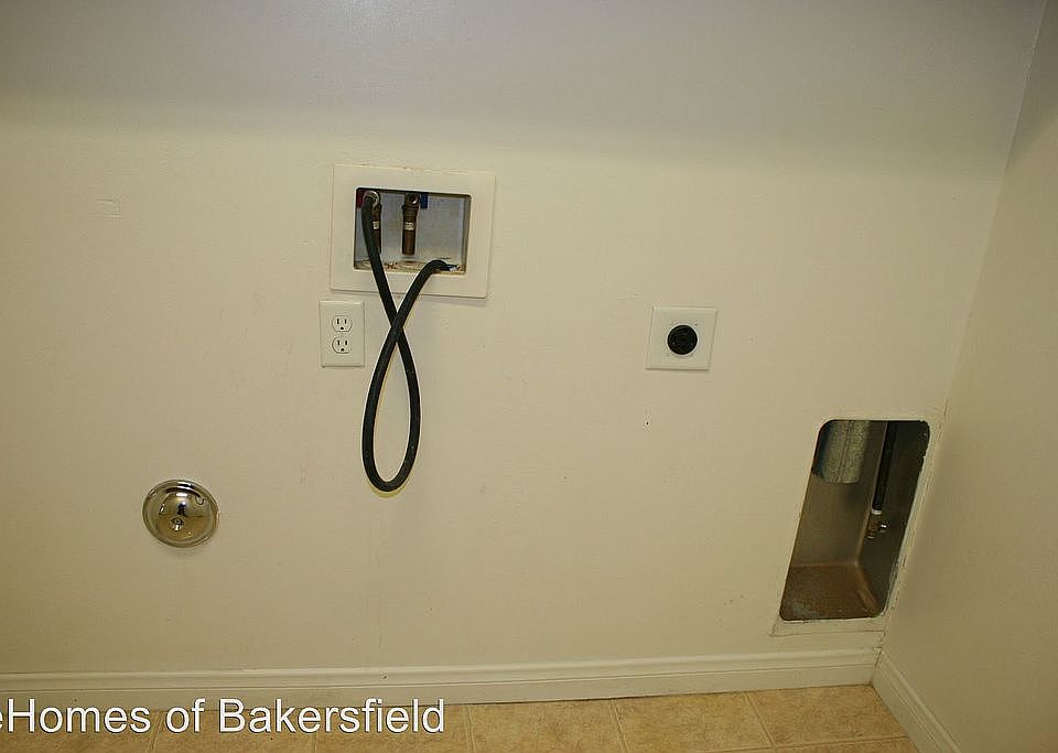 Washer/Dryer Connections