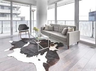 42 Charles St E #4602, Toronto, ON M4Y0B7