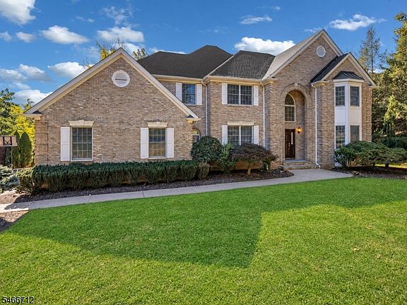 2nd image of 106 Pancake Hollow Dr