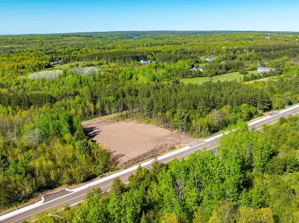 Tbd11 Dolomite Dr, Hancock, MI 49930