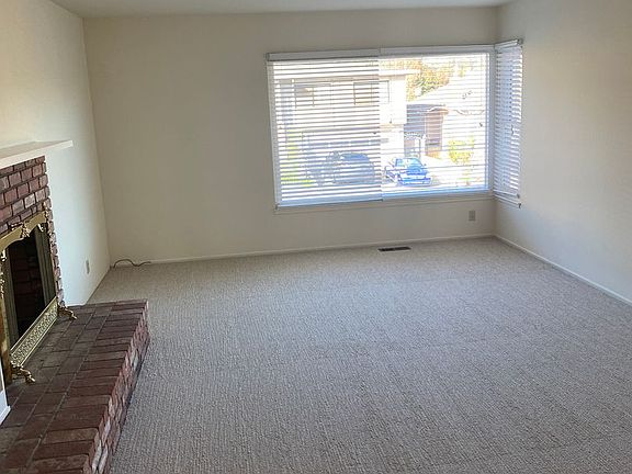 4th image of 326 Courtland Dr