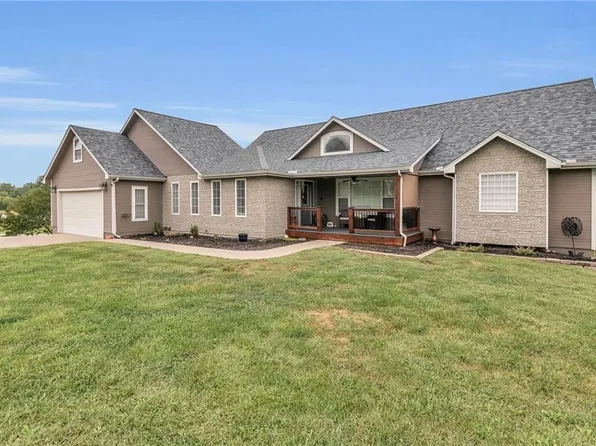 1306 Shirkey Ave, Richmond, MO 64085