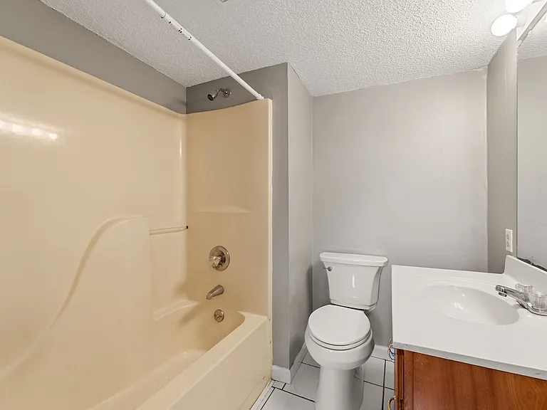7164 Holland Ln — Photo 25