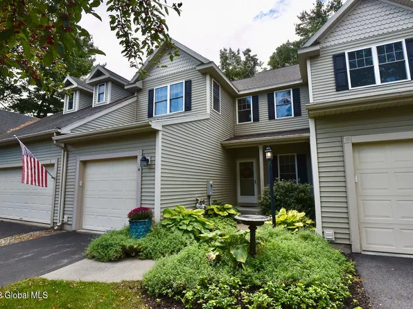 4 Killarney Court, Saratoga Springs, NY 12866