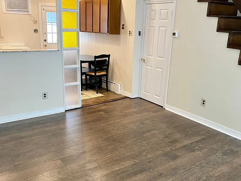 735 Manton St — Photo 3