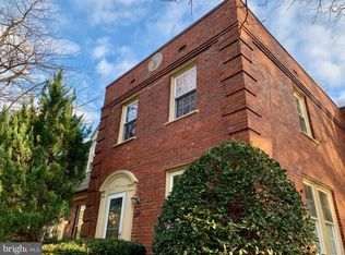 1200 S Barton St UNIT 312, Arlington, VA 22204