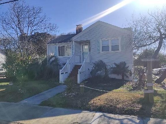 5th image of 1325 W Ocean View Ave #1