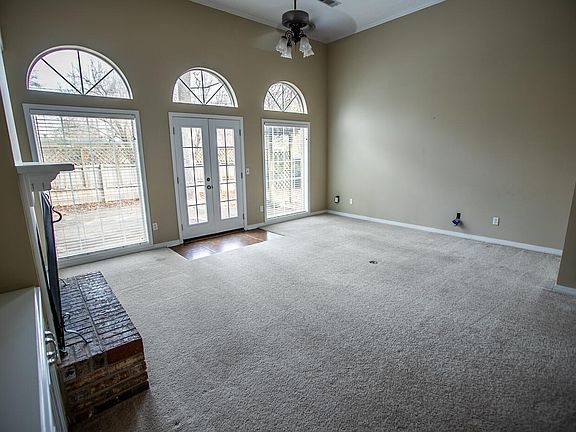 4th image of 194 Hunnington Dr