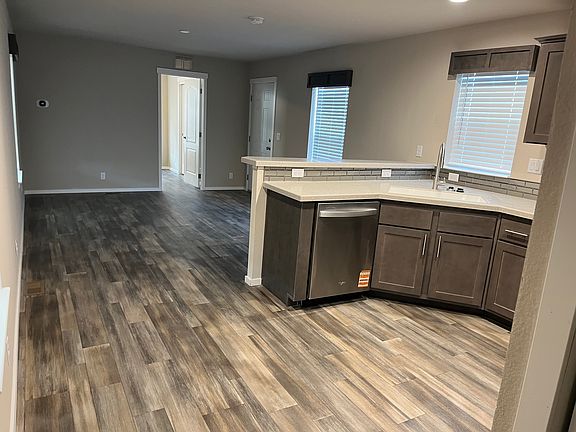 7th image of this home