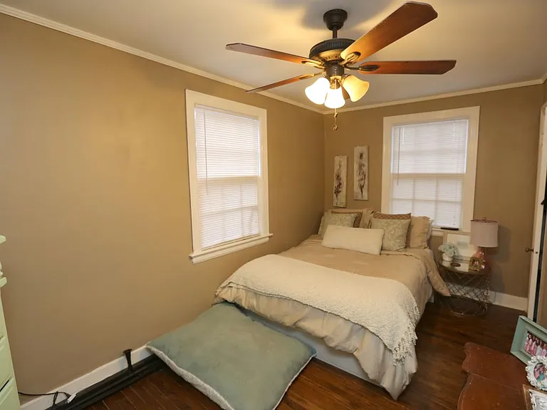 813 Beechwood St #4 — Photo 9