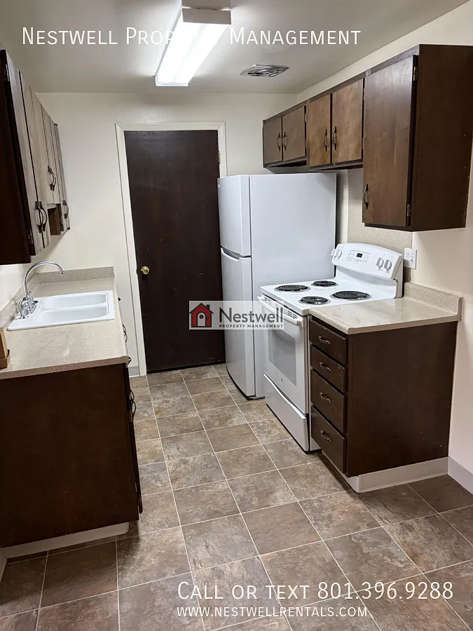 Lovely 2-bed apartment awaits in Bountiful. — Photo 2