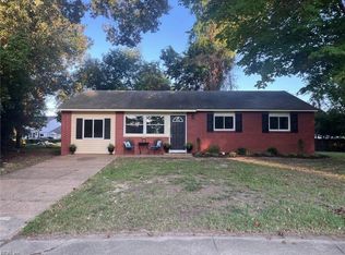 121 Duval Ct, Hampton, VA 23669