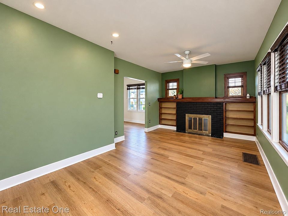 3675 Berkshire St, photo 6