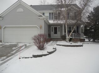 118 Cedar Gln, Chardon, OH 44024