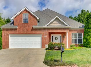 9405 Westland Crossing Way, Knoxville, TN 37922