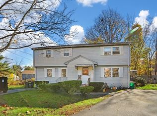 18-20 Bows Ln, Avon, MA 02322