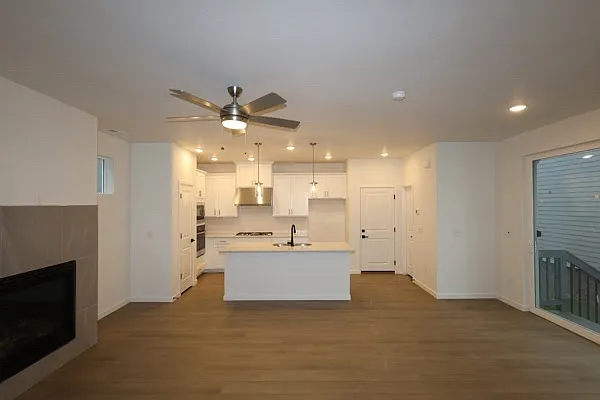 6386 Laud Point — Photo 5