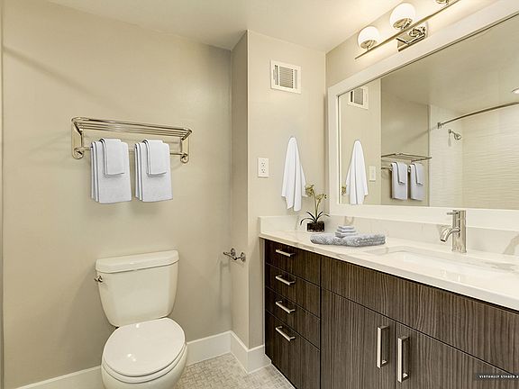 5th image of 1515 Jefferson Davis Hwy APT 421