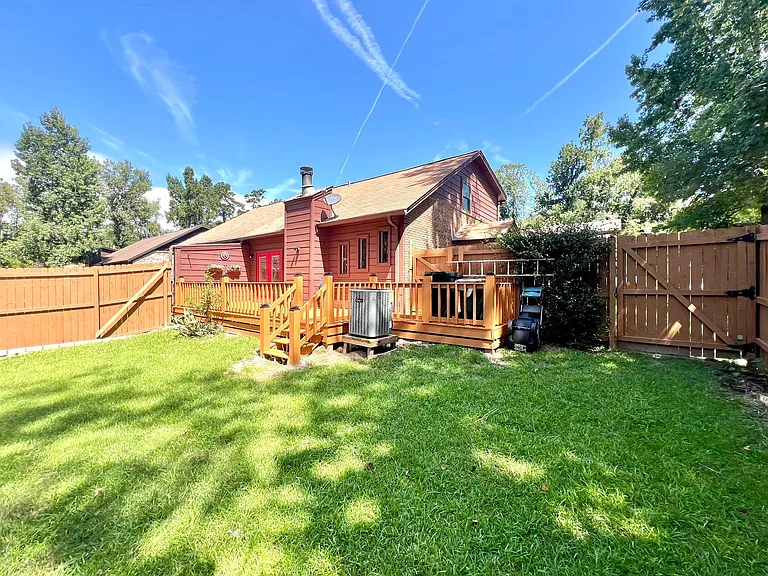 2475 Sunburst Pl — Photo 50
