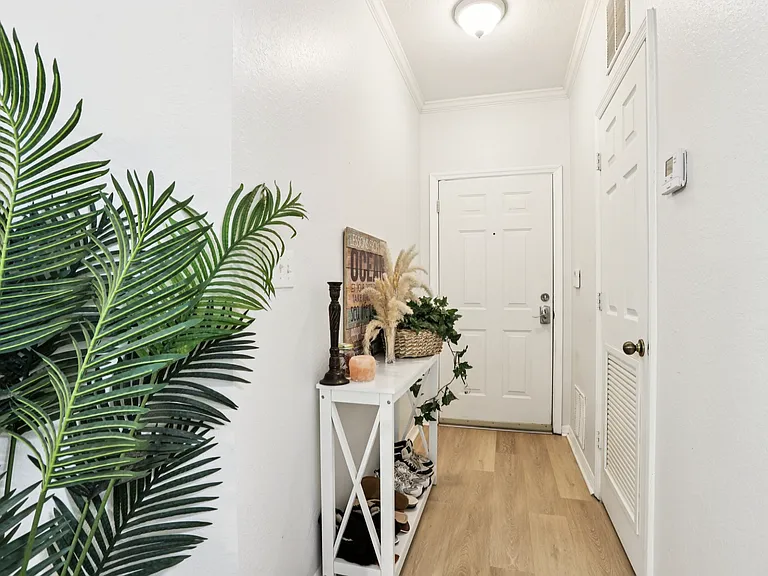 10125 Courtney Palms Blvd #201 — Photo 6