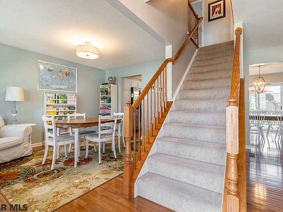4th image of 144 Brynwood Dr