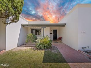 5712 E Grant Rd, Tucson, AZ 85712